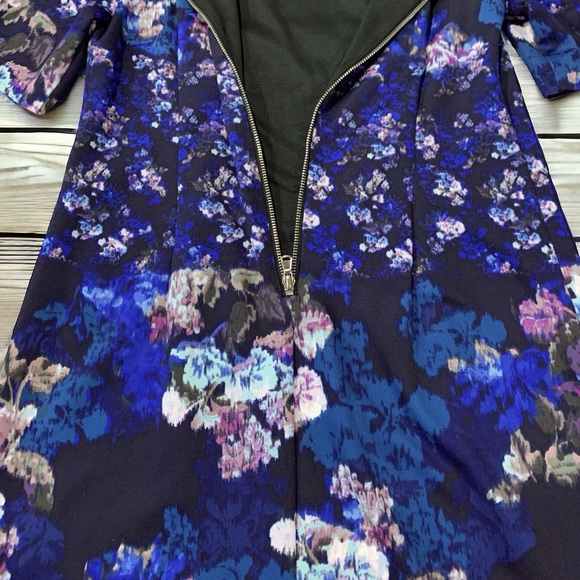 Like new Betsey Johnson dress - Picture 3 of 8